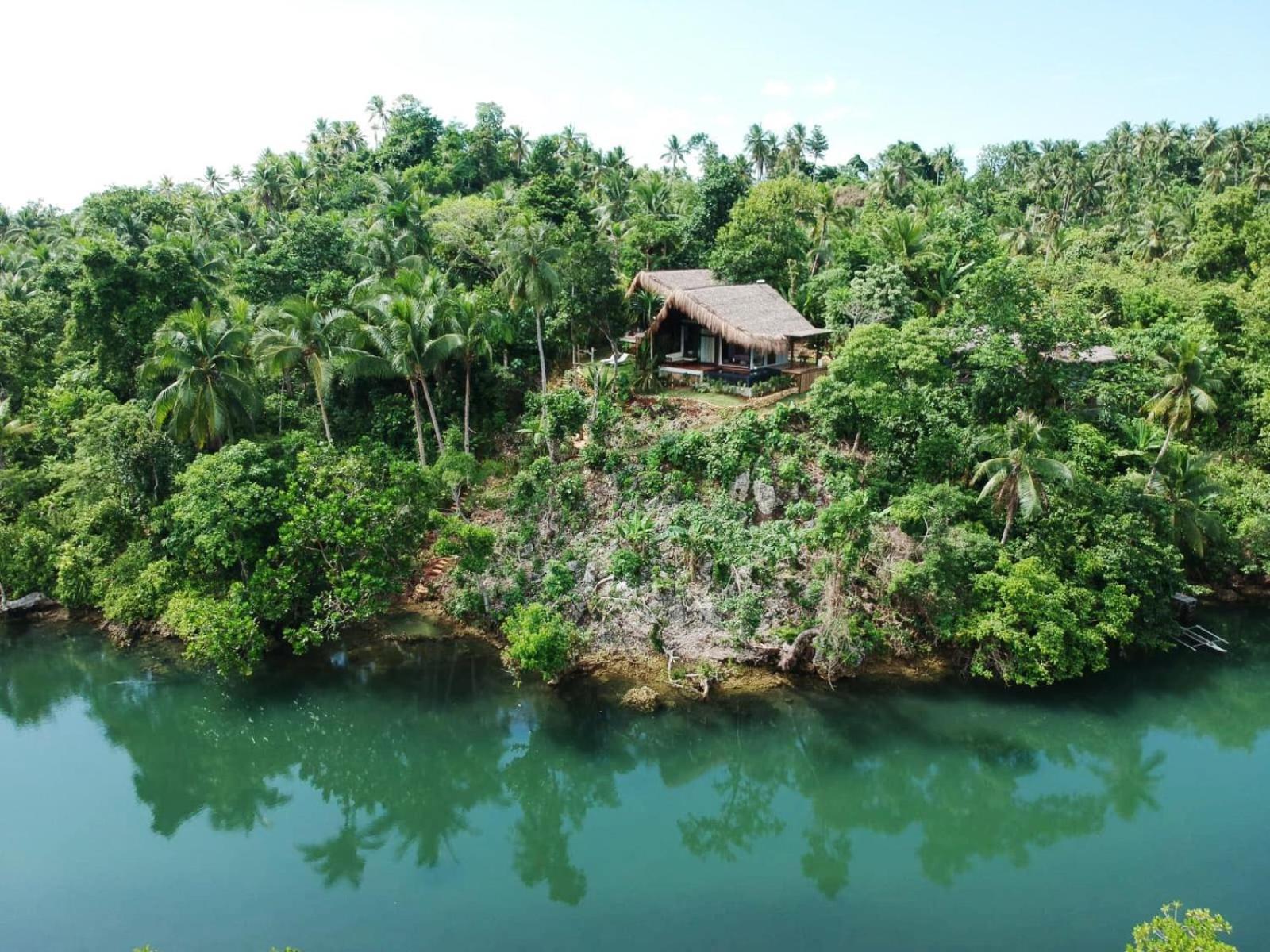 Private Villa With Pool - Kalani River Villas General Luna  Esterno foto